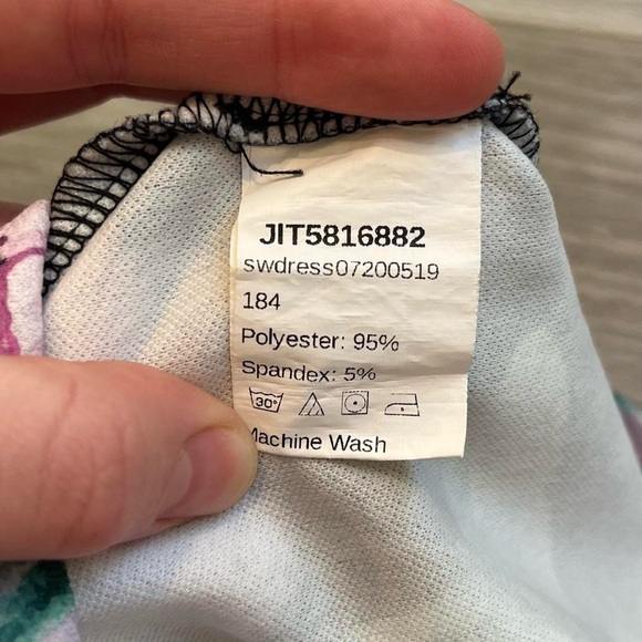 Butterfly Print Bodycon Dress 🦋 - Picture 6 of 6